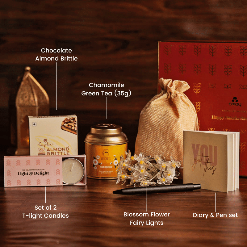 Happy Karma Diwali Gift Hamper | Elite Variant | Super Foods Combo Box |  Trail mix, Almonds, Dried Cranberries, Chia seeds, Chocolate Truffle, Diwali  Gift, Diwali Gift Card I Festival Gift Hampers
